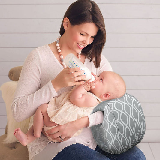 Top Breastfeeding Essentials: Must-Have Products for Nursing Moms
