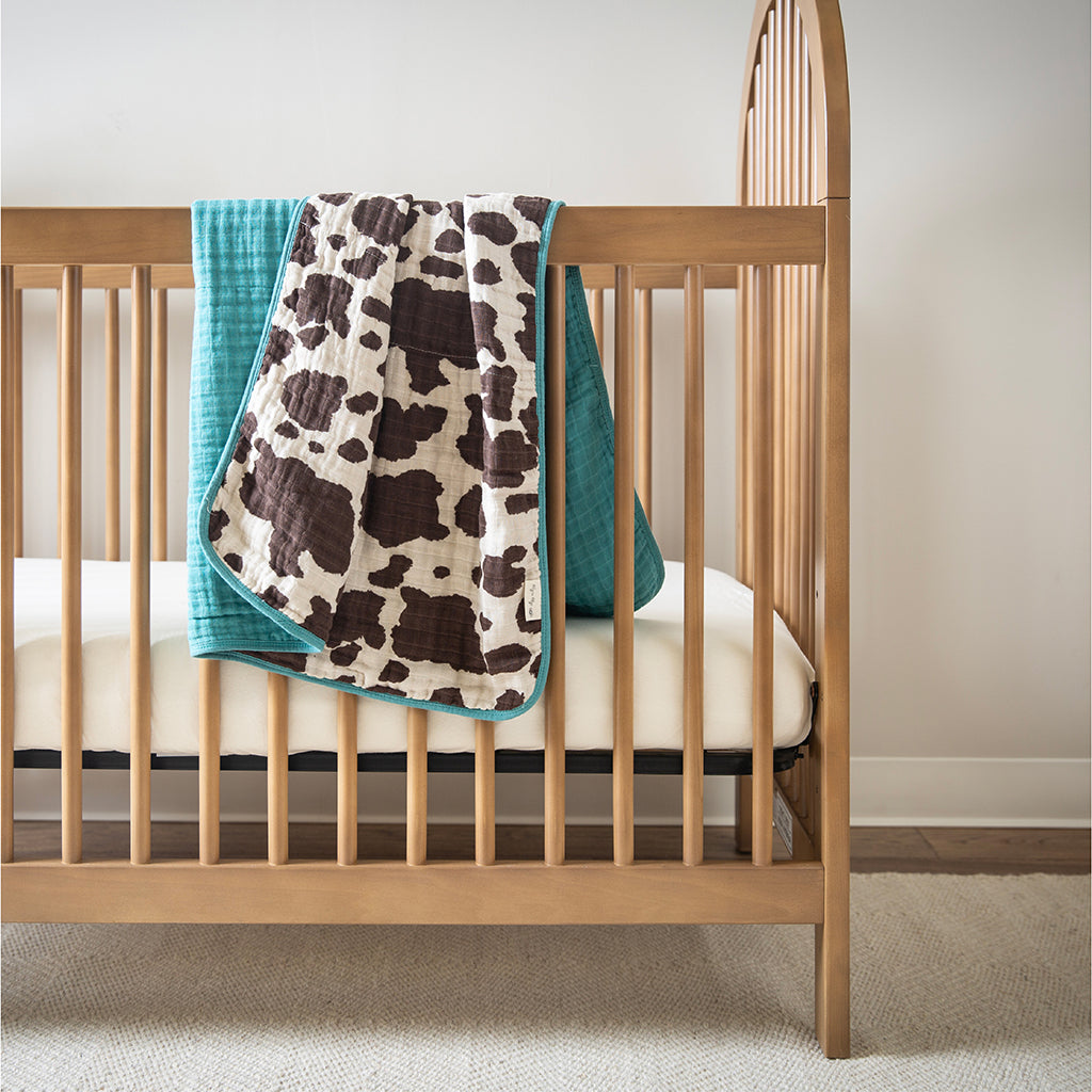 Itzy Muslin Blanket Cow Print