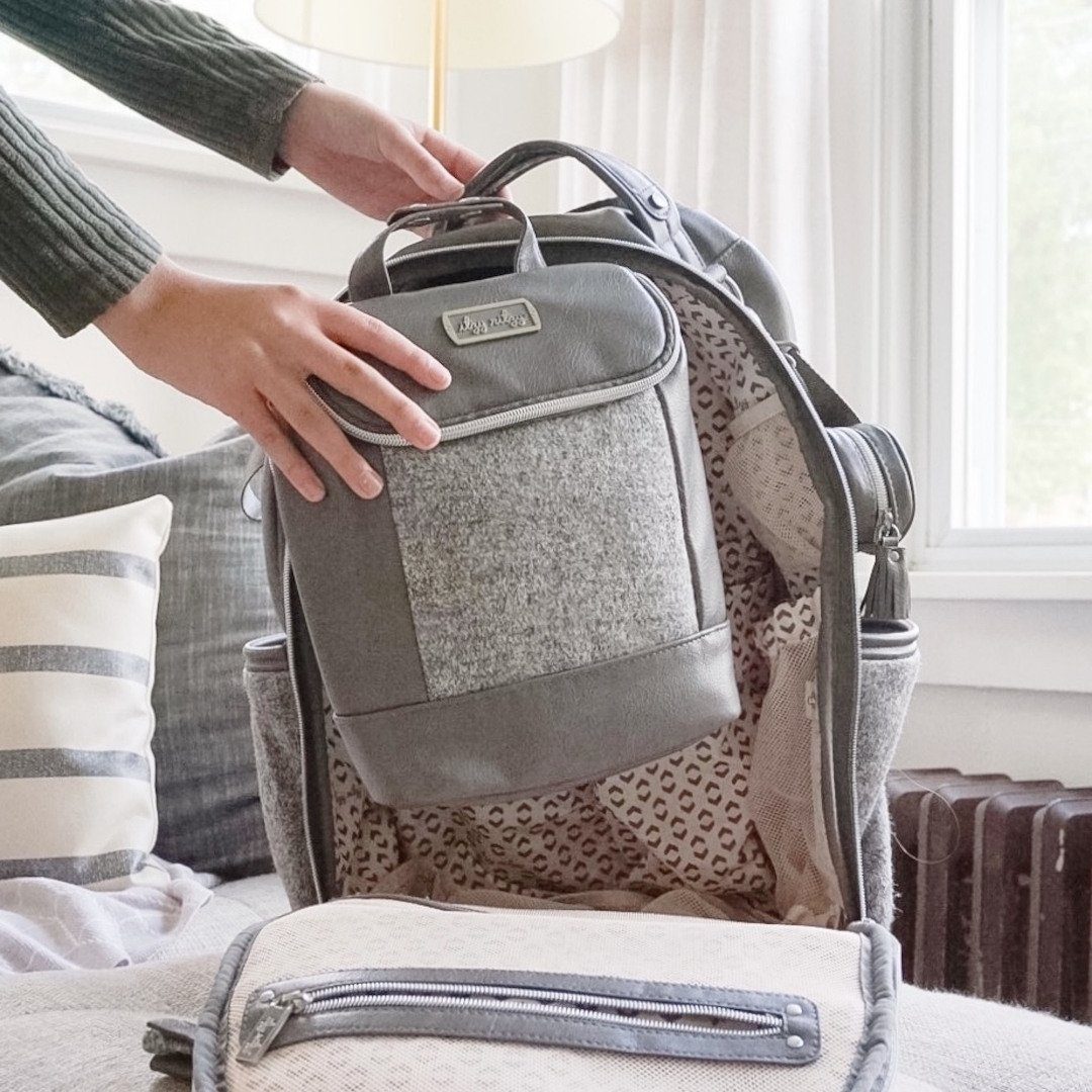 Chill Like A Boss™ Bottle Bag Bottle Bag Itzy Ritzy Grayson