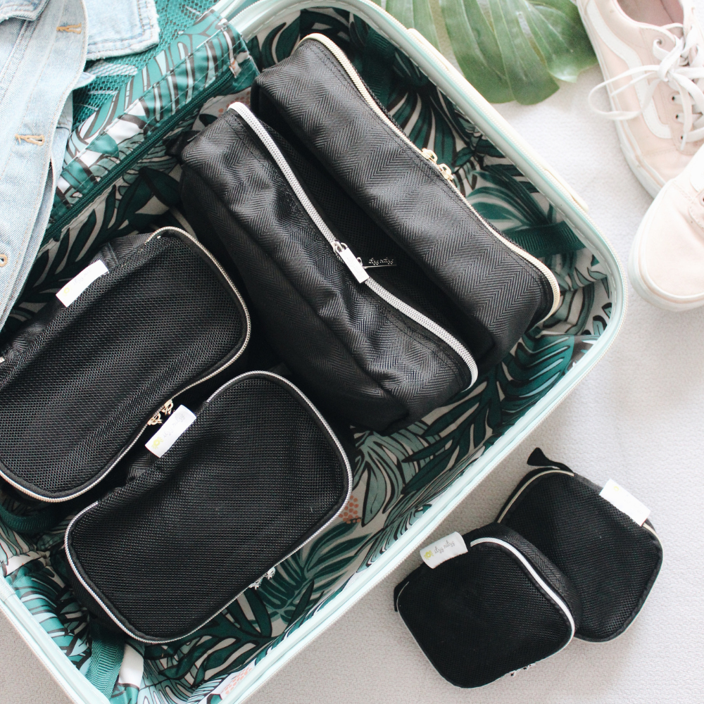 Packing Cubes Black and Gold