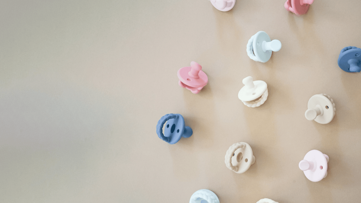 The Ultimate Guide To Pacifiers: Everything Parents Need To Know – Itzy ...