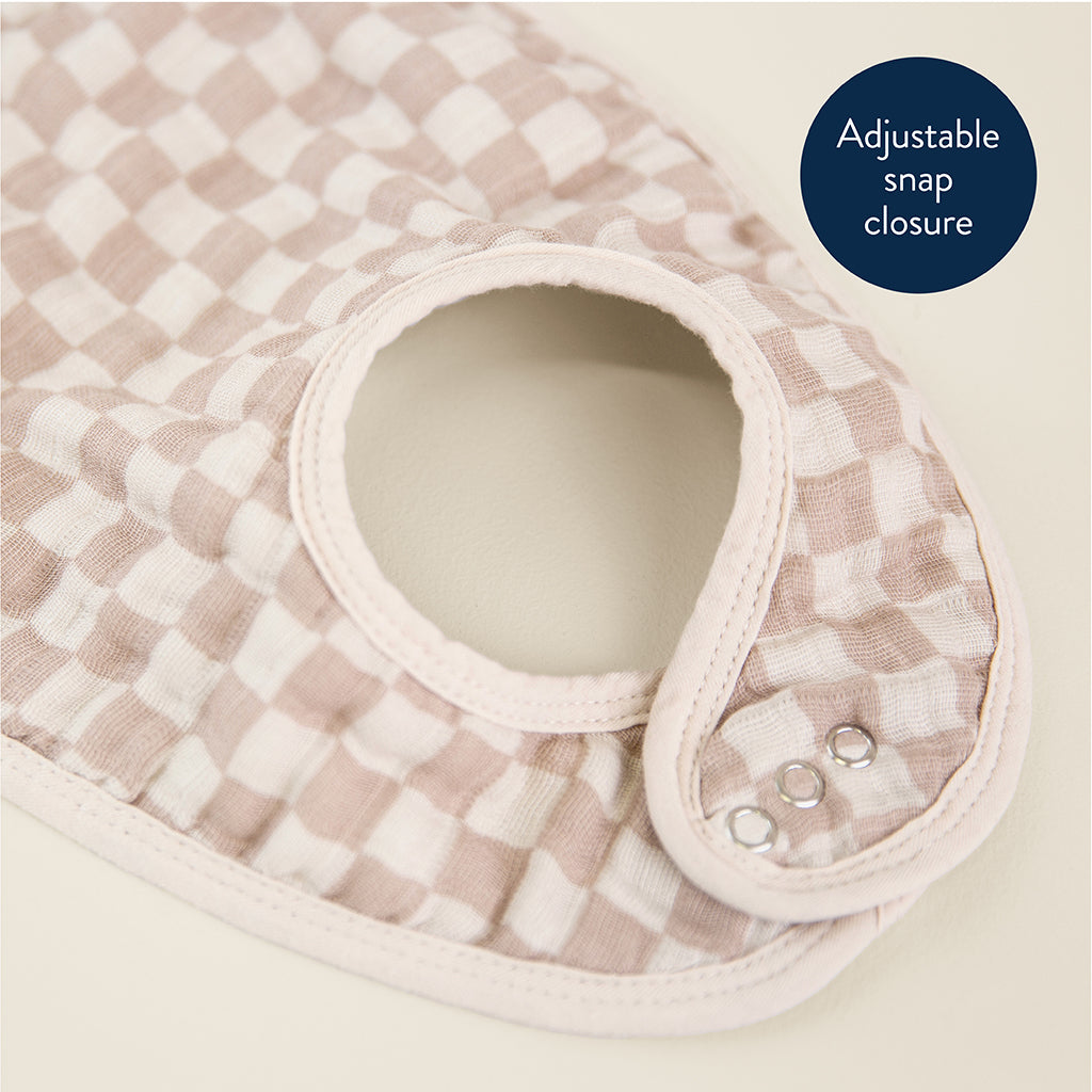 Itzy Muslin Bibs Taupe Checkerboard