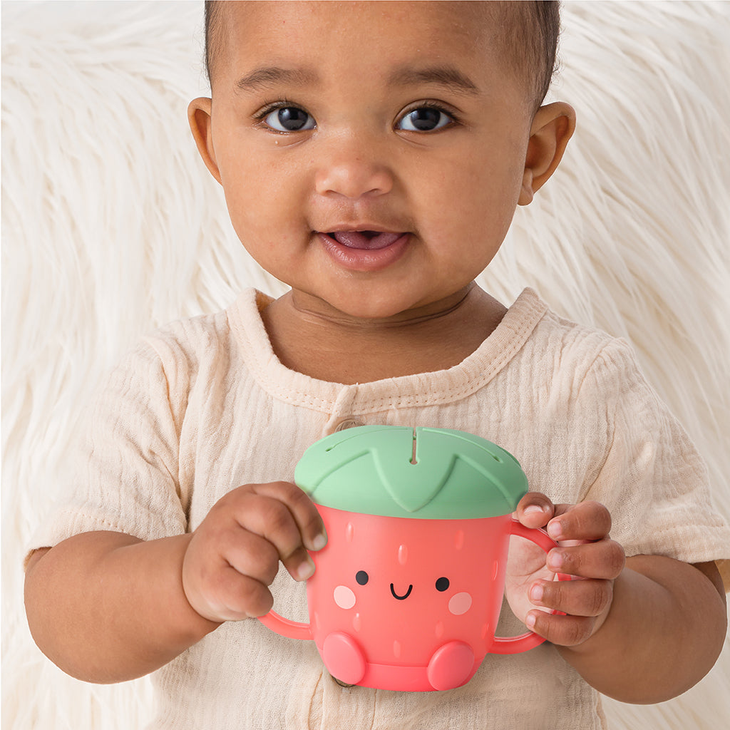 Itzy Snack Cup Strawberry